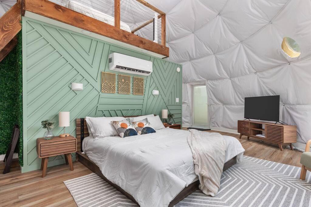 Dream Dome - Romantic Getaway, Hot Tub, Ac, Wifi, National Park 8 Min Luray Kültér fotó